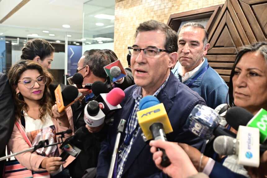 Raúl Peñaranda. F. CHávez